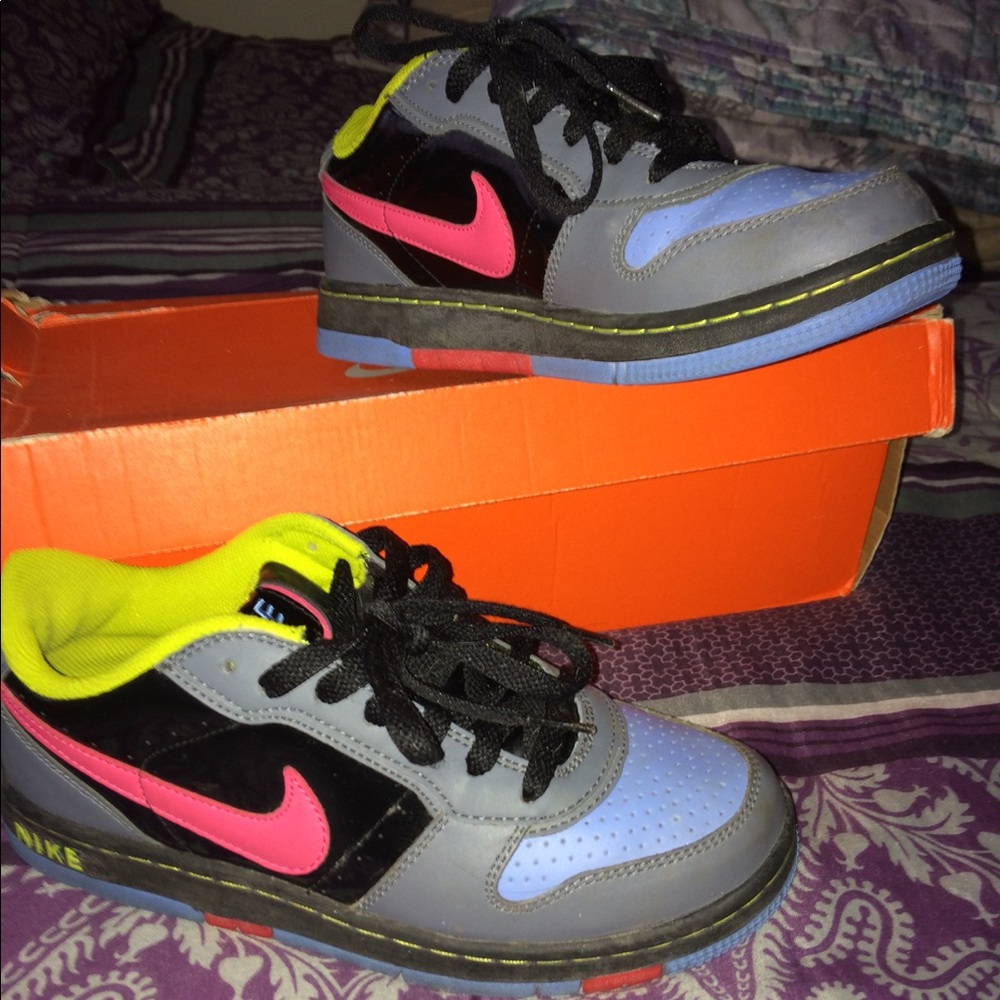 Nike ✔️ - Picture 3 of 6